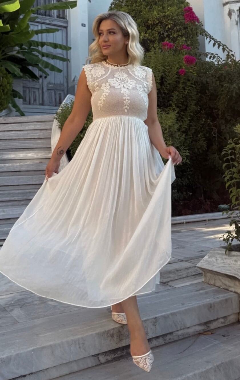 Zara ZW Collection Embroidered Combined Dress of white Sz M New summer vacation